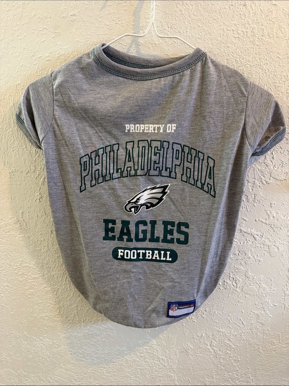 Pets First Gray Tee with Green Philadelphia Eagles Crest